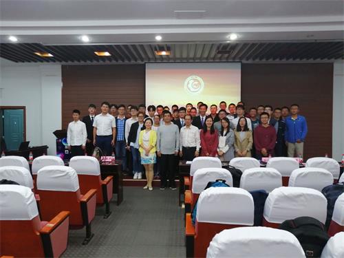 m1539444241210653.jpg 04366F14E93132FAE9224CF224959EDB.jpg